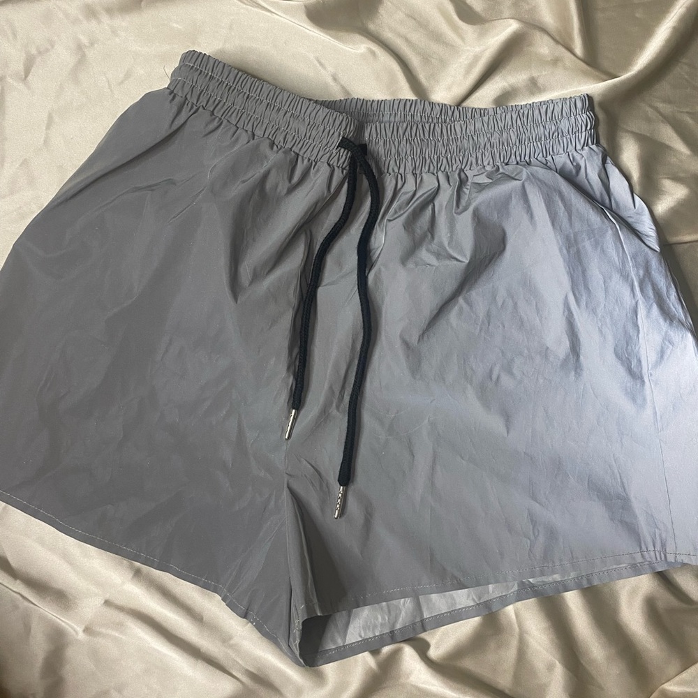 Drawstring reflective shorts - Picture 5 of 5